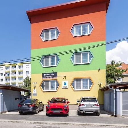 Cozy Apartment Near Hockey & Football Arena Bratislava Dış mekan fotoğraf